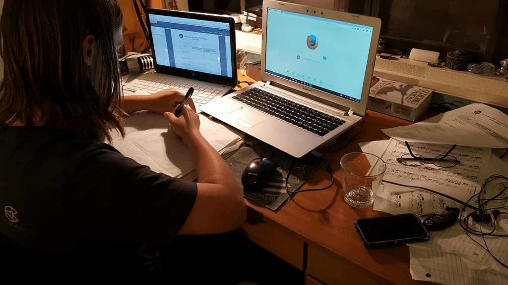 Jasper läksyjen kimpussa Kalifornian San Diegossa.