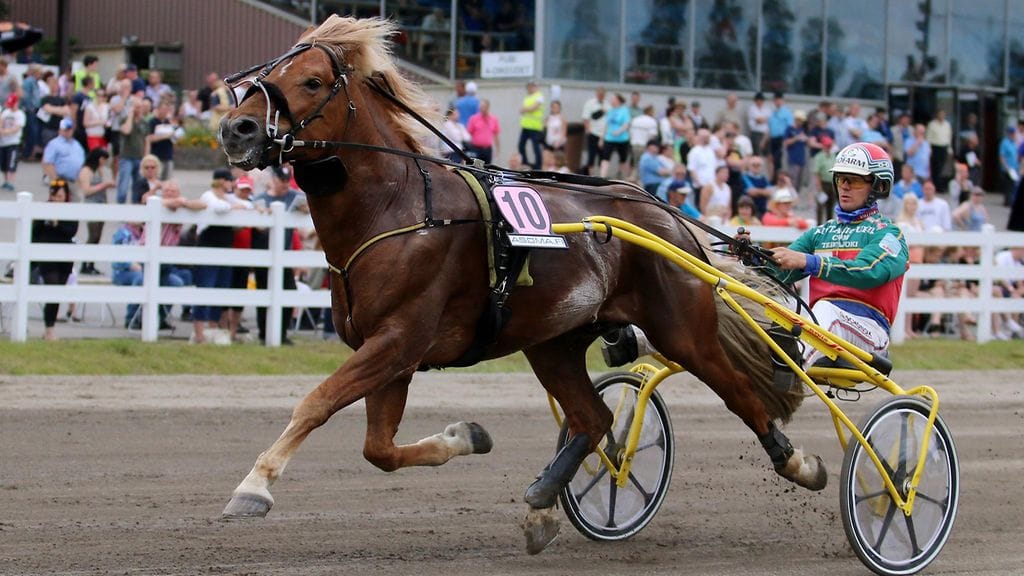 Leon Salama joutuu jäämään pois Toto76-lähdöstä auto-onnettomuuden jälkimaininkien vuoksi.