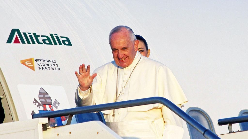 paavi franciscus lesbos pakolaiskriisi