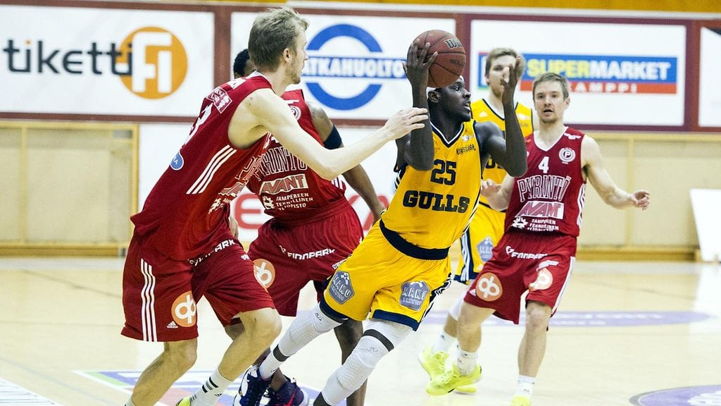 Seagullsin James Sinclair upotti 29 pistettä toisessa välieräkohtaamisessa.