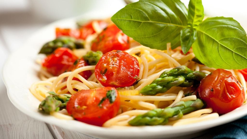 Laihdutusprojekti lähtee hyvin käyntiin, kun lisäät kasviksia ruokavalioosi.