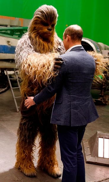 Chewbacca (Joonas Suotamo) ja prinssi William 19.4.2016 1