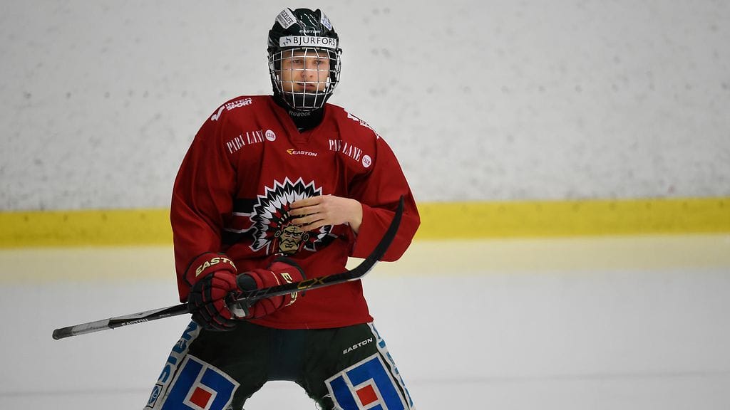 Kristian Vesalainen Frölundan paidassa.