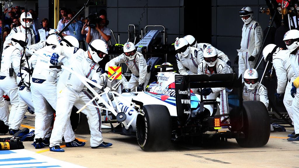 Williamsin varikkoväki on saanut rivakuutta otteisiinsa.