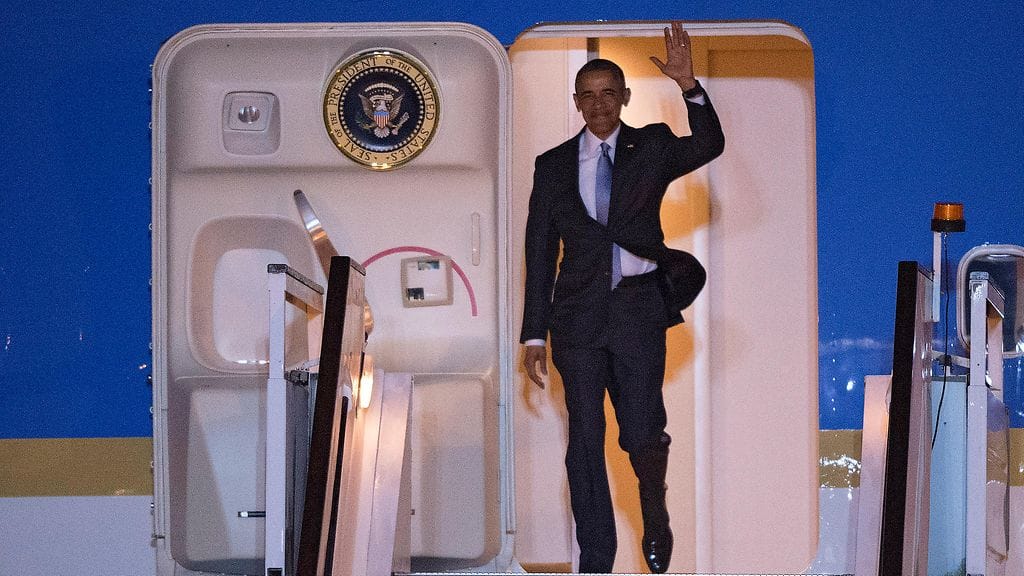 Vaimonsa Michelle Obaman kanssa matkustavan presidentin vierailu alkaa lounaalla kuningatar Elisabetin kanssa Windsorin linnassa.