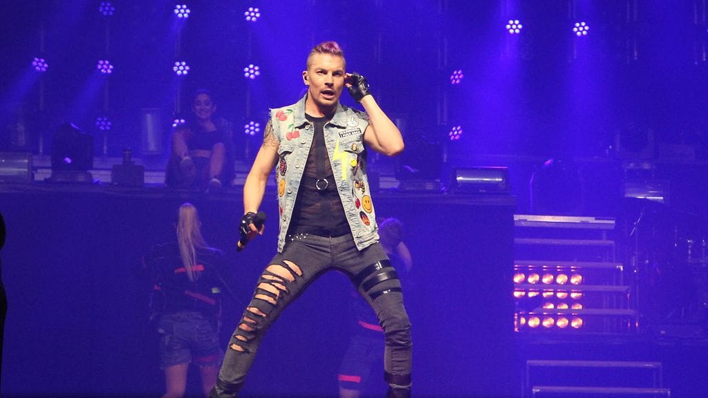 Antti Tuisku esiintyi Helsingin Hartwall Arenalla 23. huhtikuuta 2016.