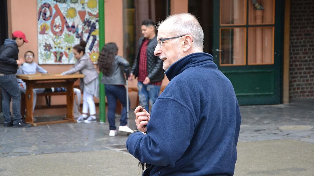 Brysselin Molenbeekissa sijaitsevan nuorisokeskuksen johtaja Johan Leman taistelee nuorten radikalisoitumista vastaan.