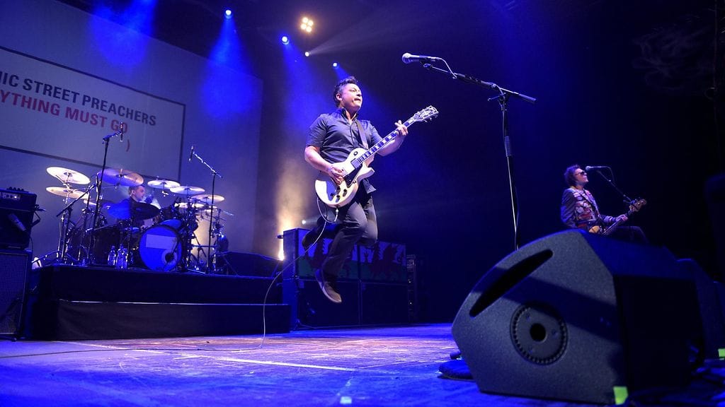 Manic Street Preachers Helsingin Jäähallissa 21.4.2016 10