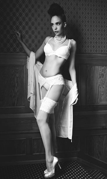 Alusvaatekuvat Samira Omer