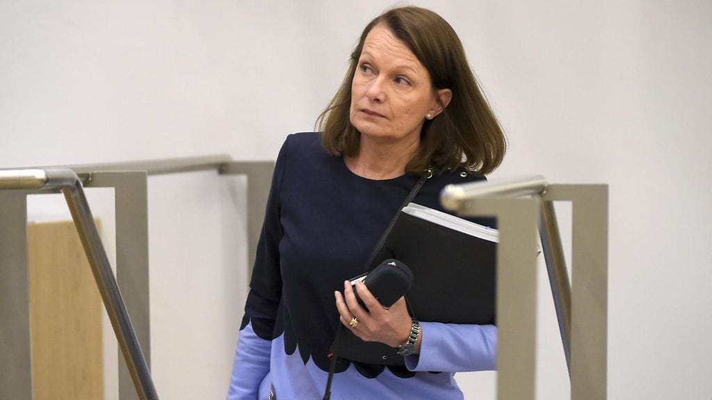 Oikeuskanslerin mukaan ulkomaankauppa- ja kehitysministerinä tuolloin toiminut Lenita Toivakka (kuvassa) ei antanut tarkoituksellisesti tai harhautusmielessä väärää tietoa.