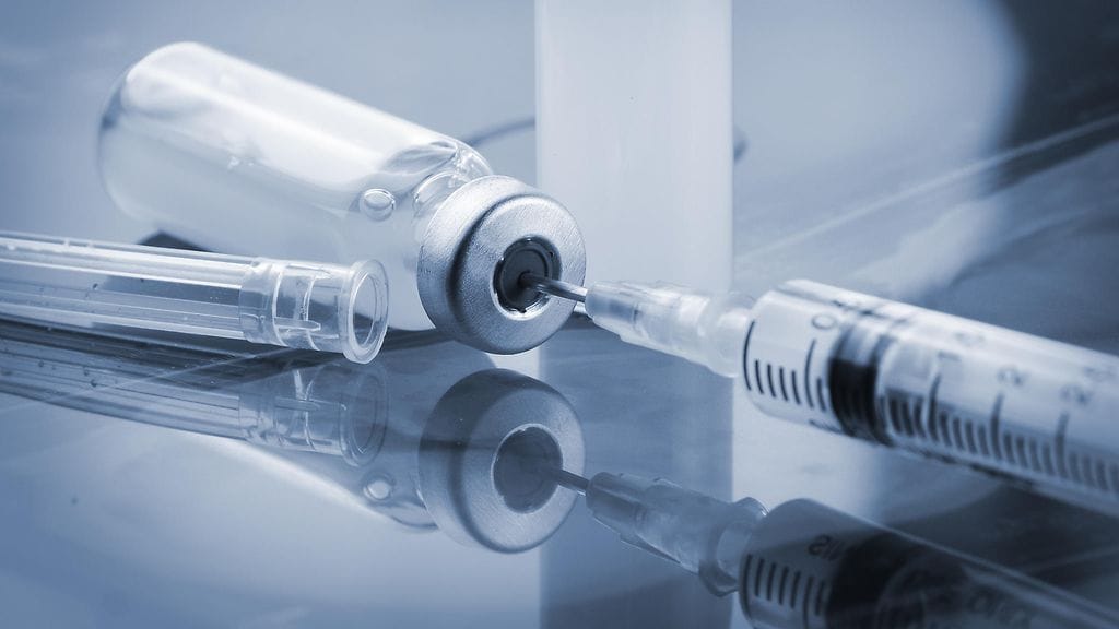 Botuliinihoidoilla voidaan muun muassa vähentää ryppyjä ja juonteita kasvoilla ja kaulalla.