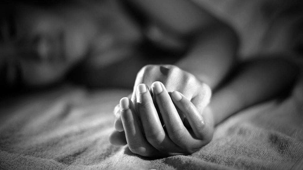 Onko kumppanisi kokenut menneisyydessään seksuaalista väkivaltaa? Asiasta kannattaa keskustella lempeästi.