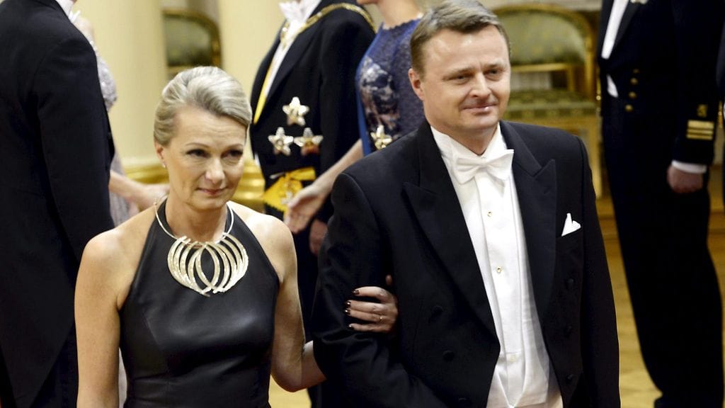 Lenita Toivakka ja puolisonsa Jukka Toivakka itsenäisyyspäivän vastaanotolla Presidentinlinnassa 2012.