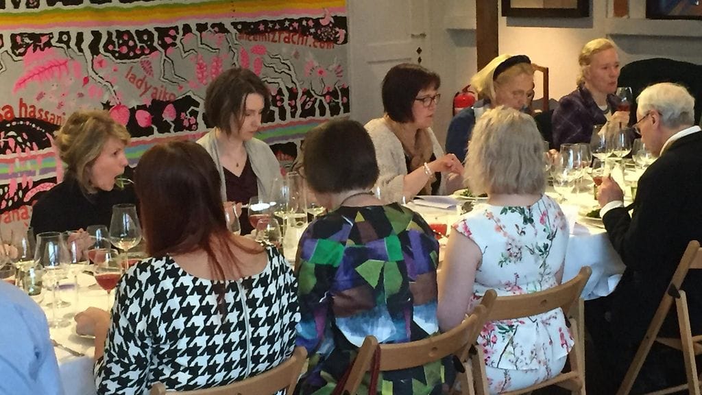 Hiljainen illallinen 2