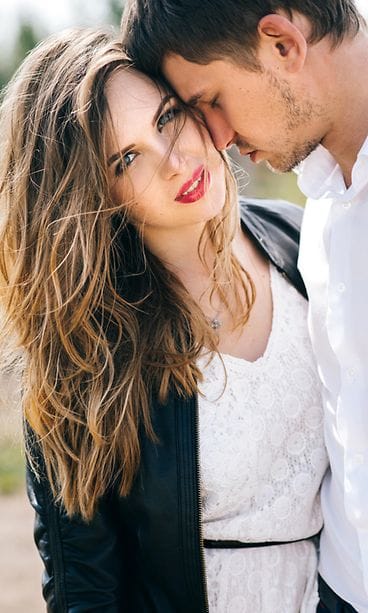 Miksi nainen jättää rakastamansa miehen?