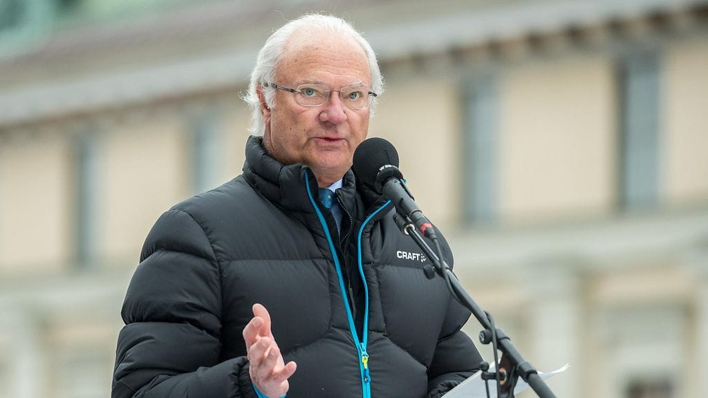 Kuningas Kaarle Kustaa on kuningatar Margareetan kanssa yhtä mieltä tämän päätöksestä luopua kruunustaan.