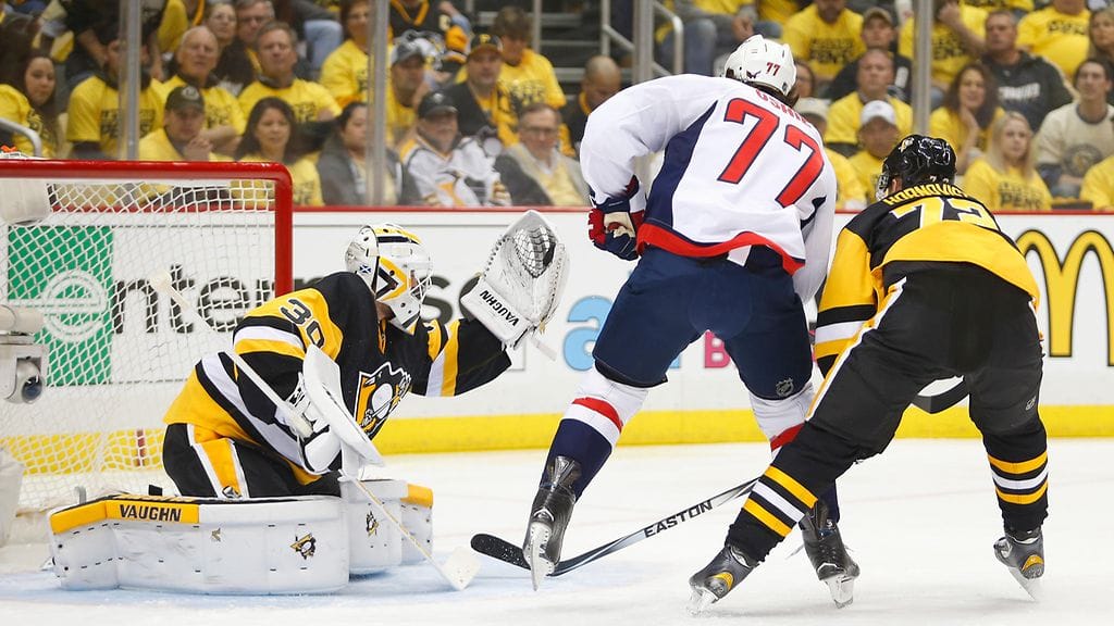 Sinne jäi taas! Matt Murray pelaa elämänsä kevättä.