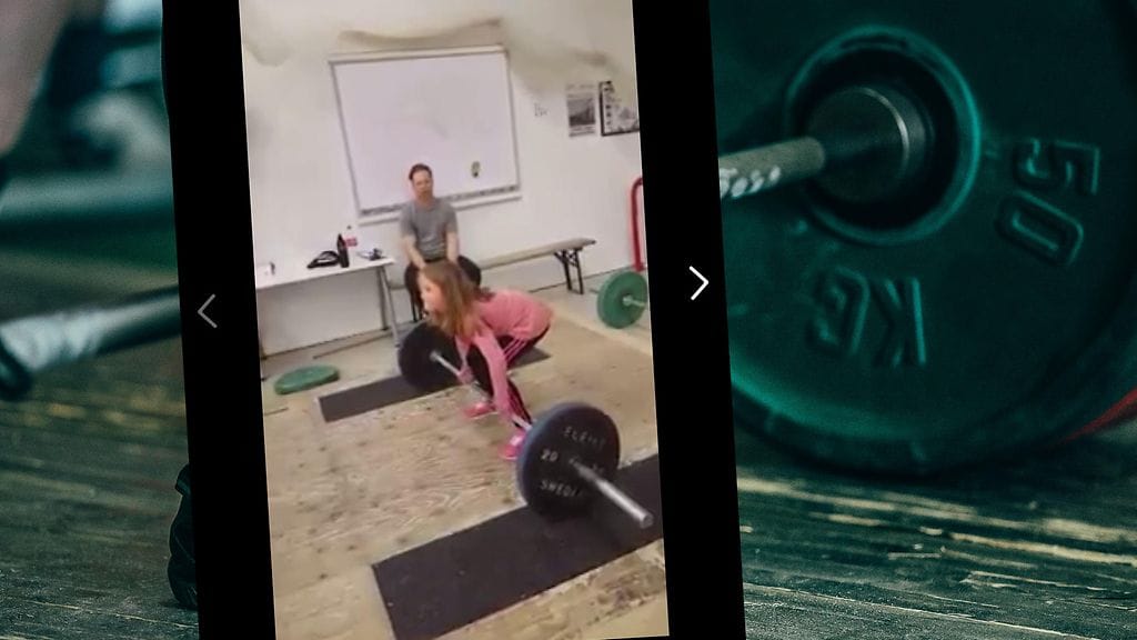 Tyttö on selvästi perinyt geenit isältänä, painonnoston olympiakilpailija Anders Bergströmiltä.