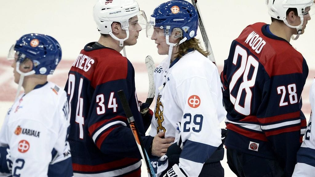 Auston Matthews ja Patrik Laine, kiekkokesän kuumimmat nimet.