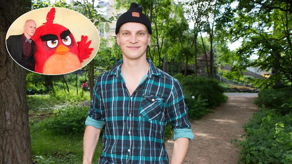 Riku Nieminen antoi äänensä Red-linnulle uutuuselokuvassa.