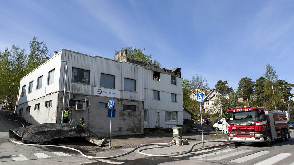 Hirvensalo tulipalo Turku