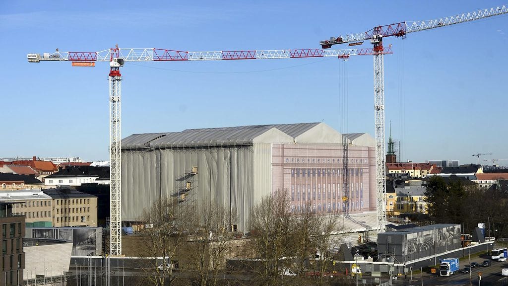 Eduskuntatalo remontissa Helsingissä torstaina 14. huhtikuua 2016.