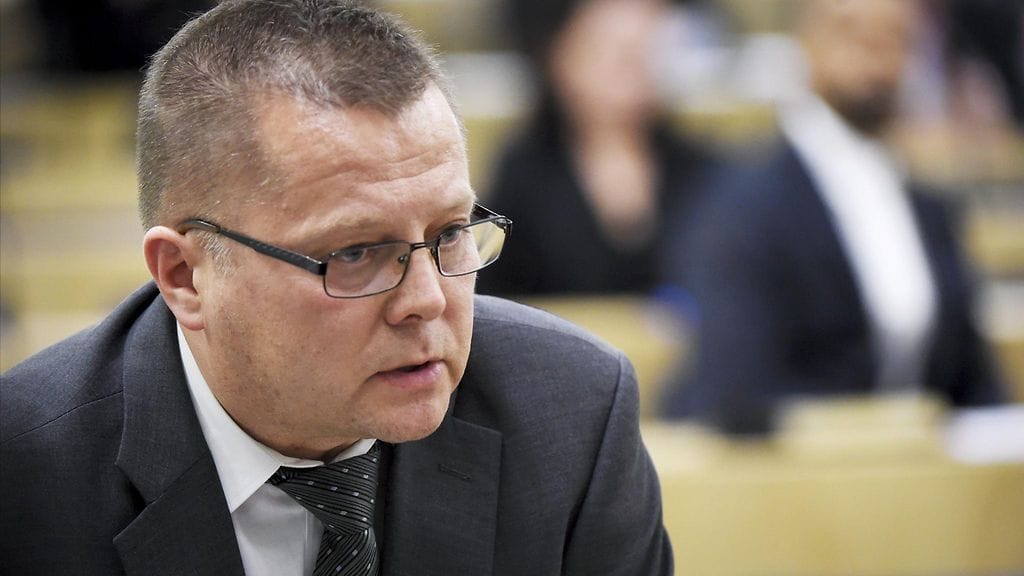 Lapin vaalipiirin kansanedustaja Markus Mustajärvi erotettiin vasemmistoliiton eduskuntaryhmästä viime kaudella.