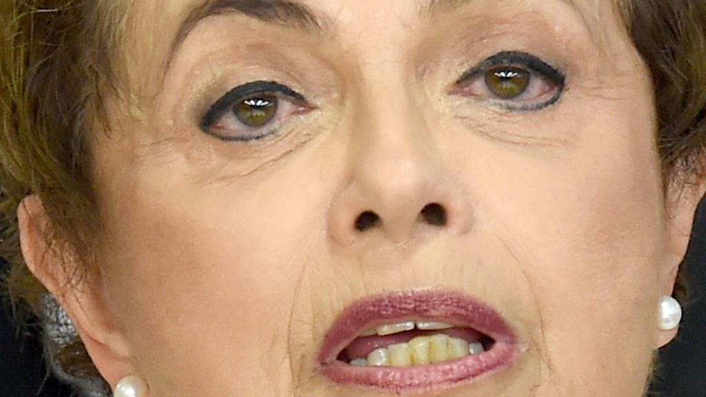 Dilma Rousseffia syytetään valtiontalouden tilan kaunistelusta edellisten presidentinvaalien alla.