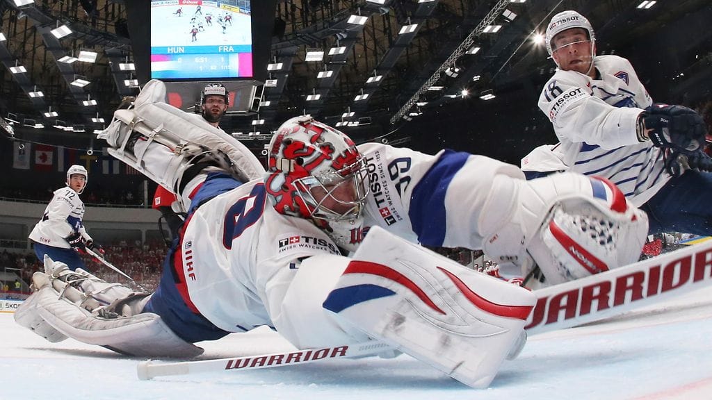 Entinen NHL-vahti Cristobal Huet on Ranskan tärkein pelaaja.