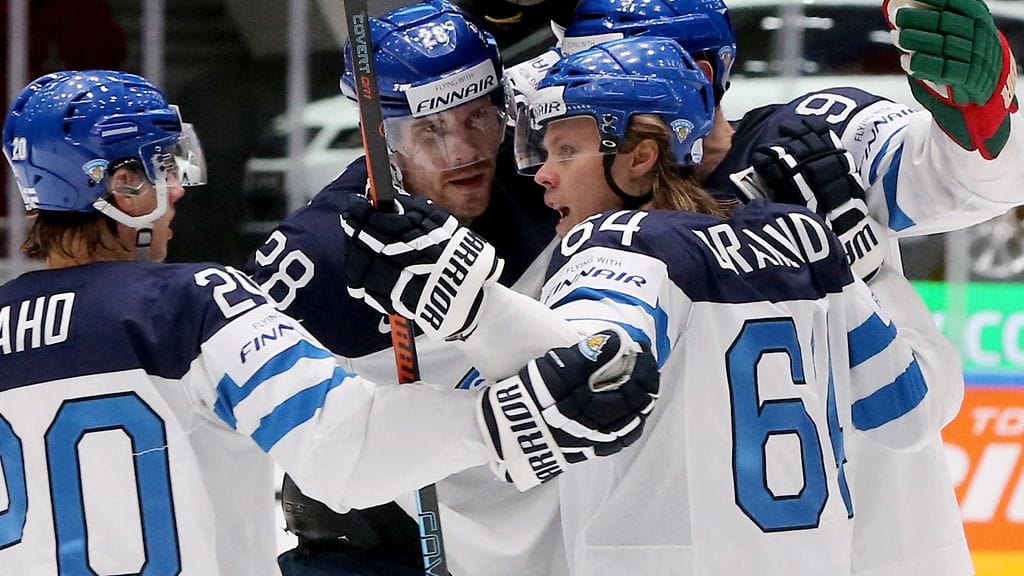 Anssi Salmela on tottunut juhlimaan maaleja leijonapaidassa, mutta tänään olisi toiveissa ravivoitto Turun Metsämäestä.