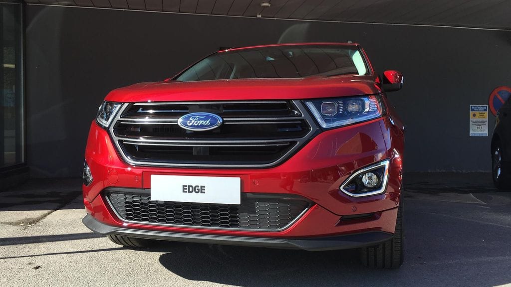 Ford Edge.