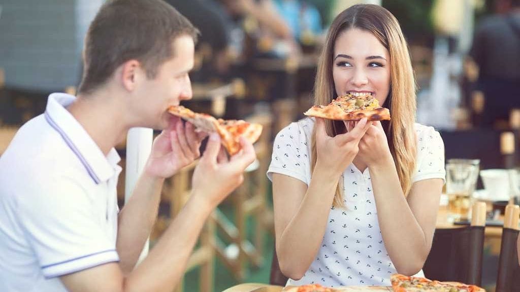 Naiset maistavat herkemmin karvaan maun.