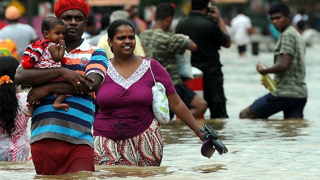 Sri Lankassa rankkasateet ovat aiheuttaneet tulvia. Kuva pääkaupunki Colombosta 17.5.2016.