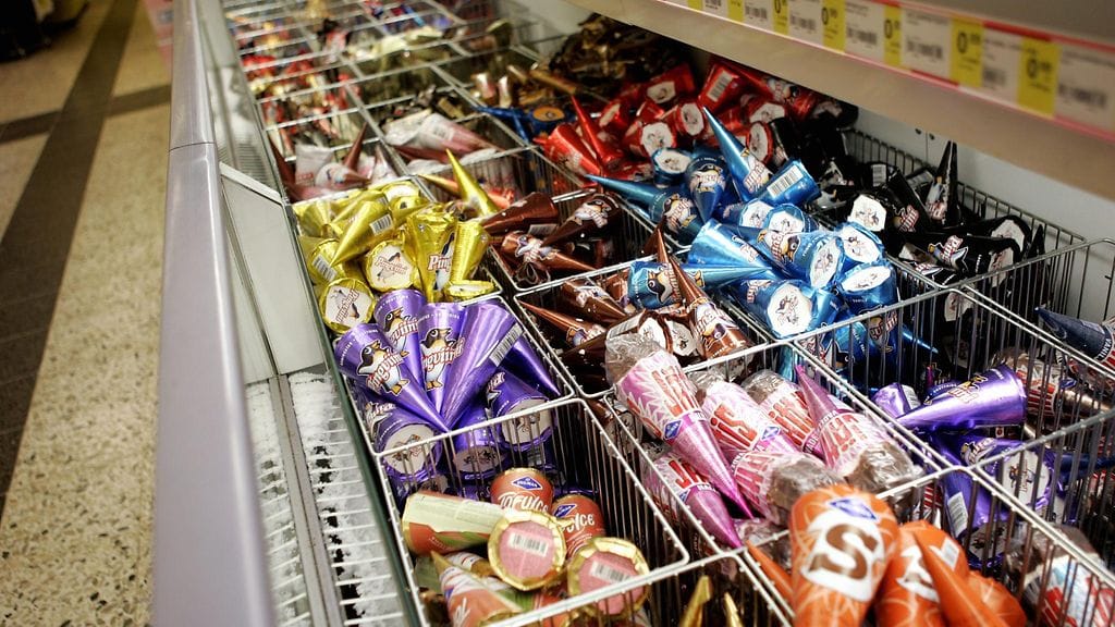 Keventäjän kannattaa valita kermajäätelön sijaan mehujää.