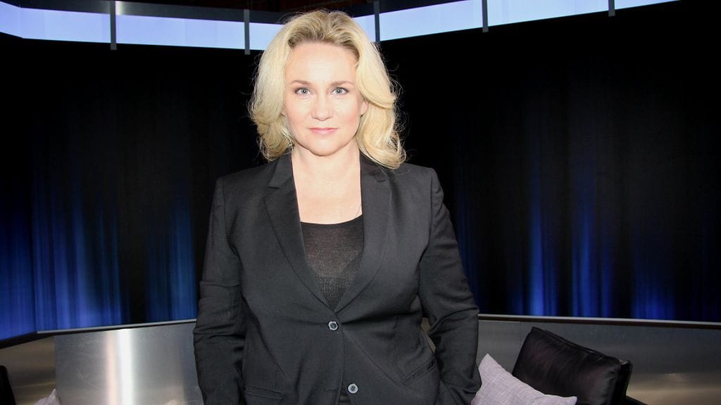 Näyttelijä Maria Sid nähdään Hjalliksen vieraana perjantaina 20.5. kello 21.00 MTV3-kanavalla,.