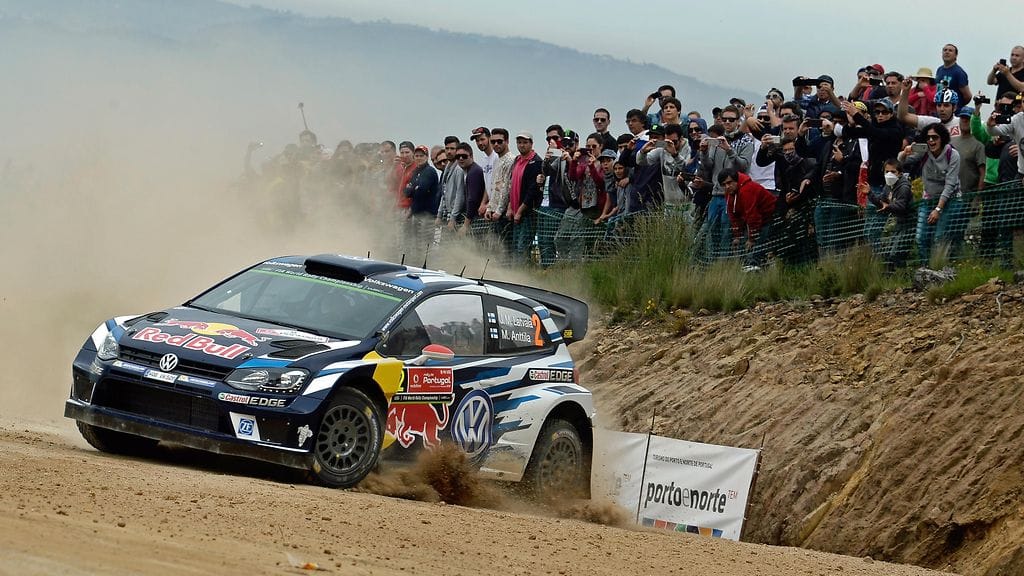 Jari-Matti Latvala ajaa kuudentena Portugalin MM-rallissa.