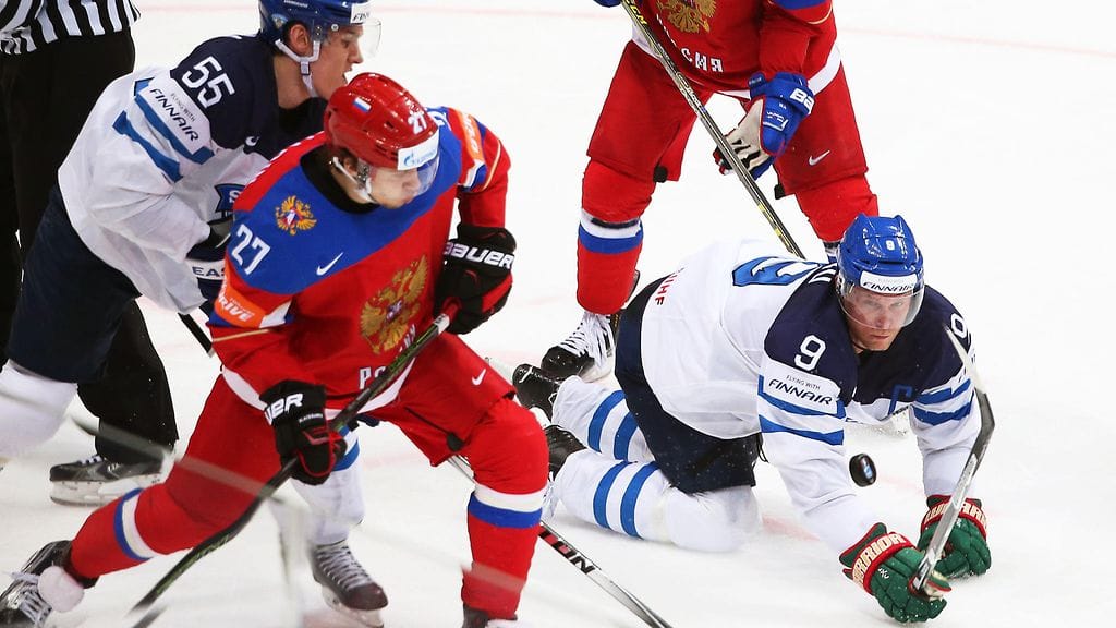 Atte Ohtamaa (#55), Mikko Koivu. Artemi Panarin.