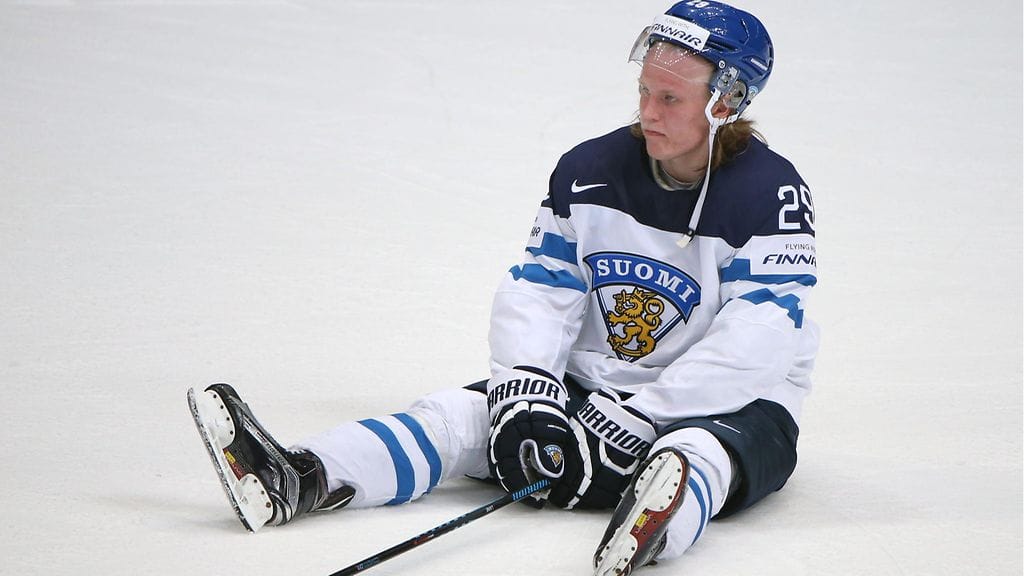 Patrik Laineen polvi ei kestänyt testiä.