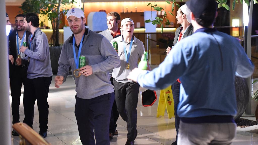 Kanadan ja USA:n pelaajat MM-kisojen jälkeen 22. ja 23.5.2016 3