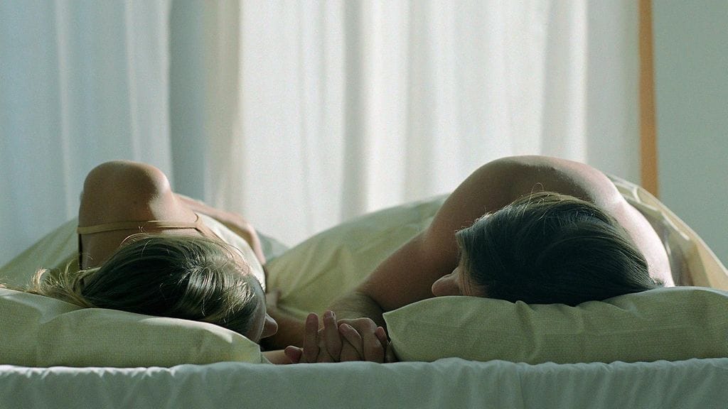 Erillään nukkuminen voi parantaa unta ja siten myös avioliittoa. Kuvituskuva.