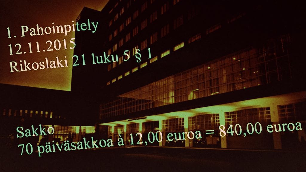 Työntekijä oli huutanut lapselle, jolloin lapsi oli mennyt makaamaan patjalle.