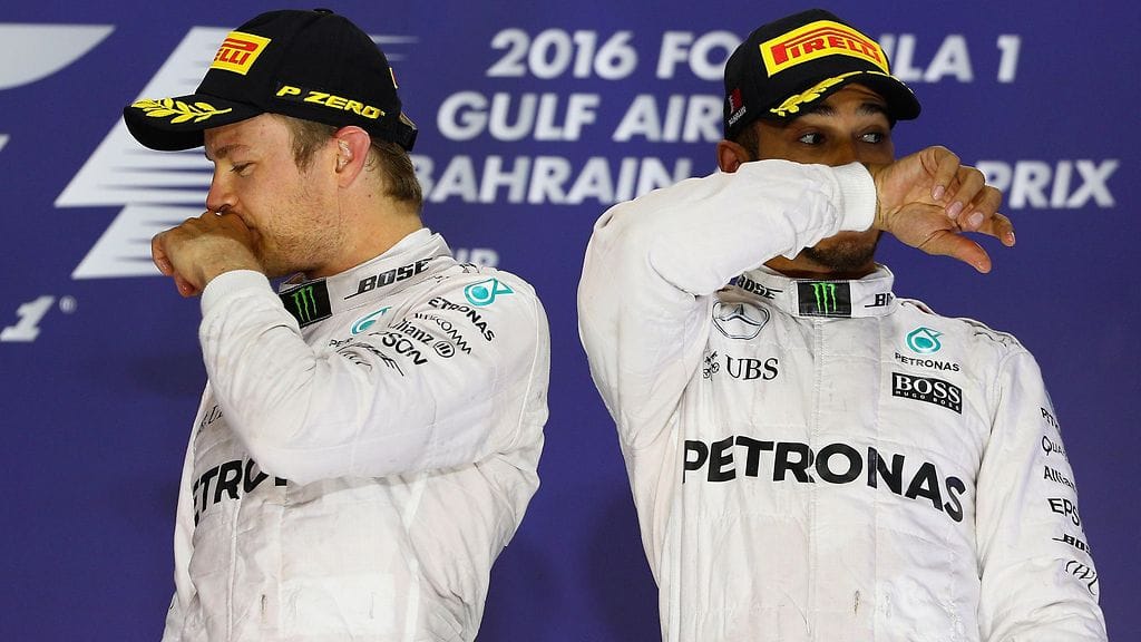 Nico Rosberg ja Lewis Hamilton käyvät kovaa vääntöä jo kolmatta kautta.