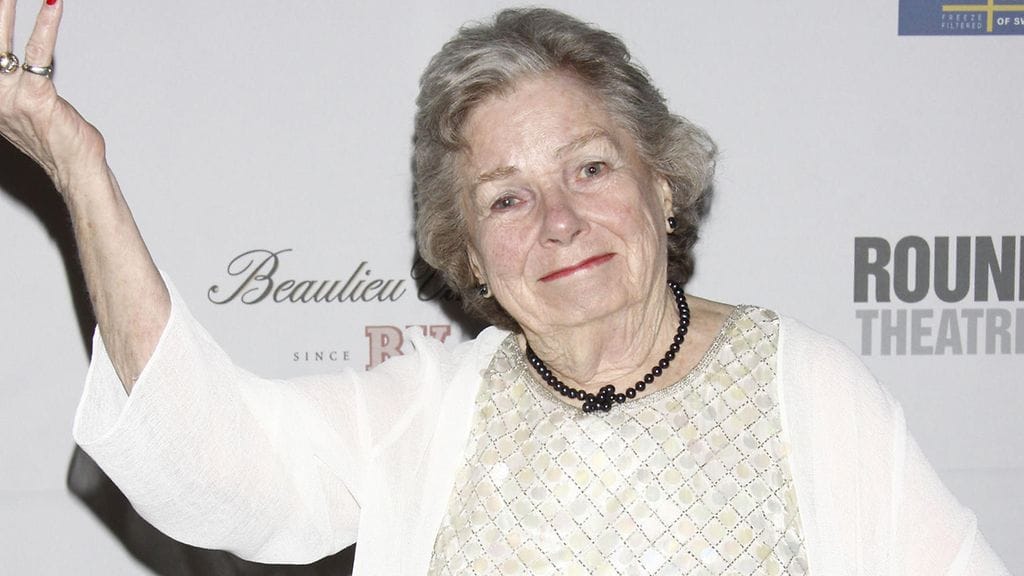 Angela Paton vuonna 2012.