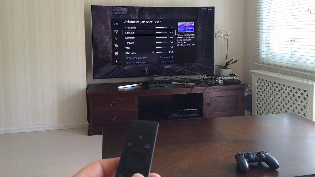 Samsung UE65KS9005 UHD-televisio