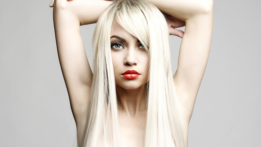 Vetoaako kuvan vaaleaverikkö sinuun? Sille on olemassa hyvä selitys, joka perustuu naismyytteihin.