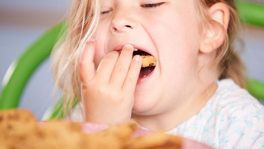 "Välipaloja on vaikea pitää terveellisinä."