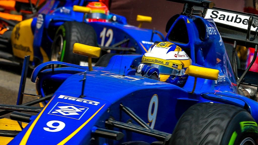 Marcus Ericsson ja Felipe Nasr Sauber-autoissa.