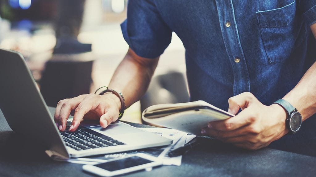 Reaktorin New Yorkin -toimistolle sataa viikoittain parisataa hakemusta. Kuvituskuva.