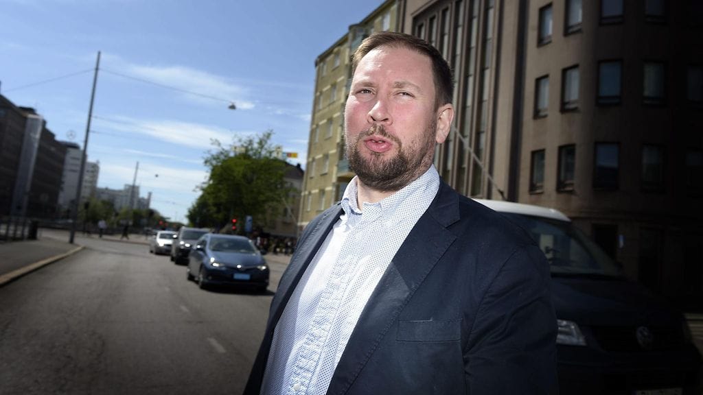 Vasemmistoliiton väistyvä puheenjohtaja voisi olla kiinnostunut presidenttiehdokkuudesta.