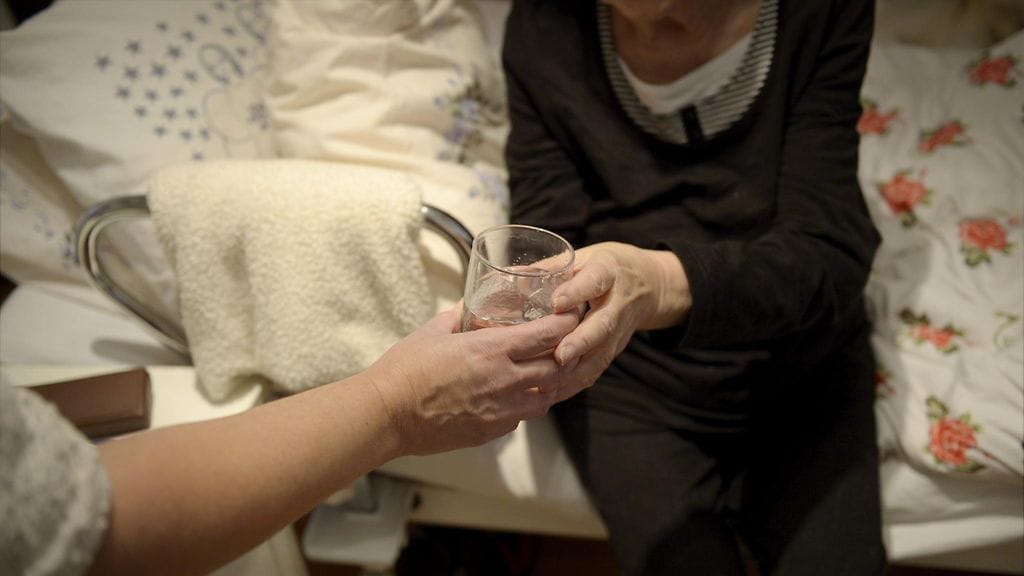 Hallituksen budjettiesityksen mukaan vanhuspalvelujen henkilöstömitoitusta tarkistetaan ensi vuoden alusta lähtien.